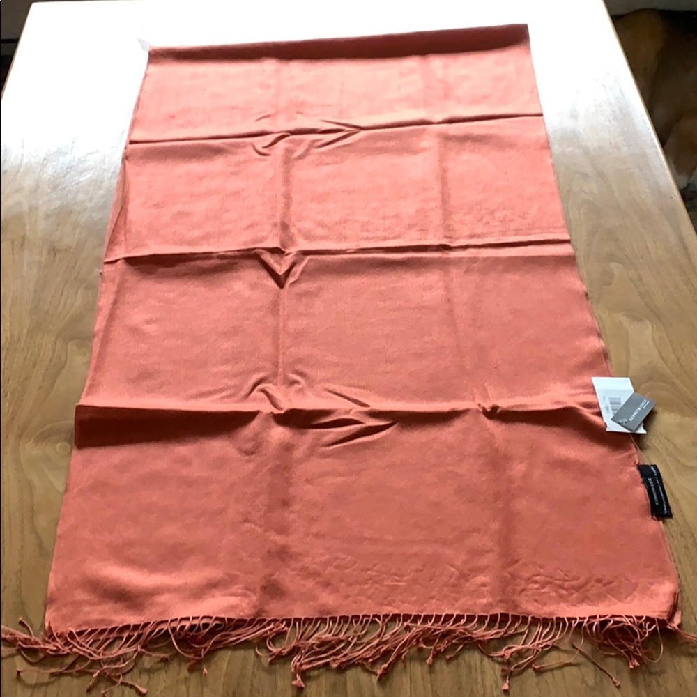 NWT Kenneth Cole Scarf/Pashmina